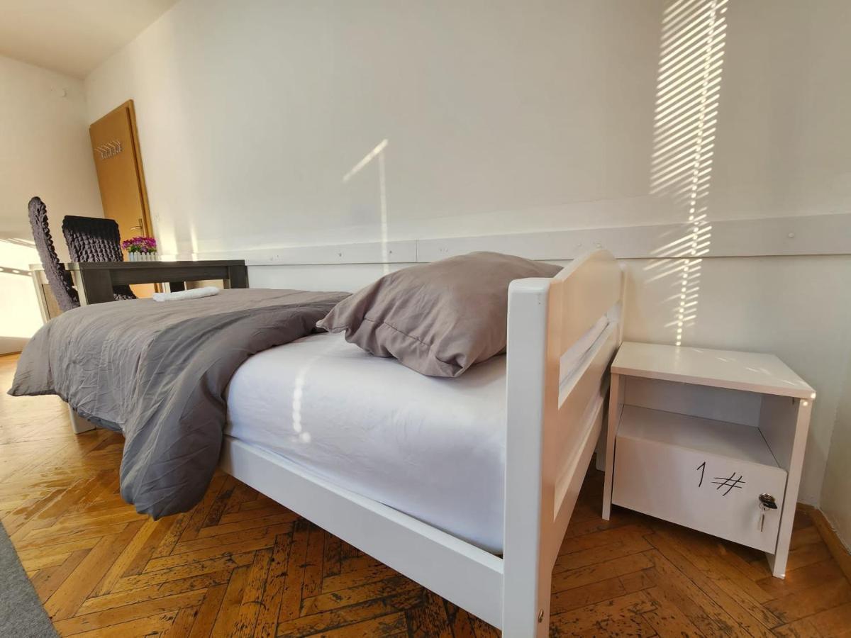 Hostel Center Sarajevo Ngoại thất bức ảnh