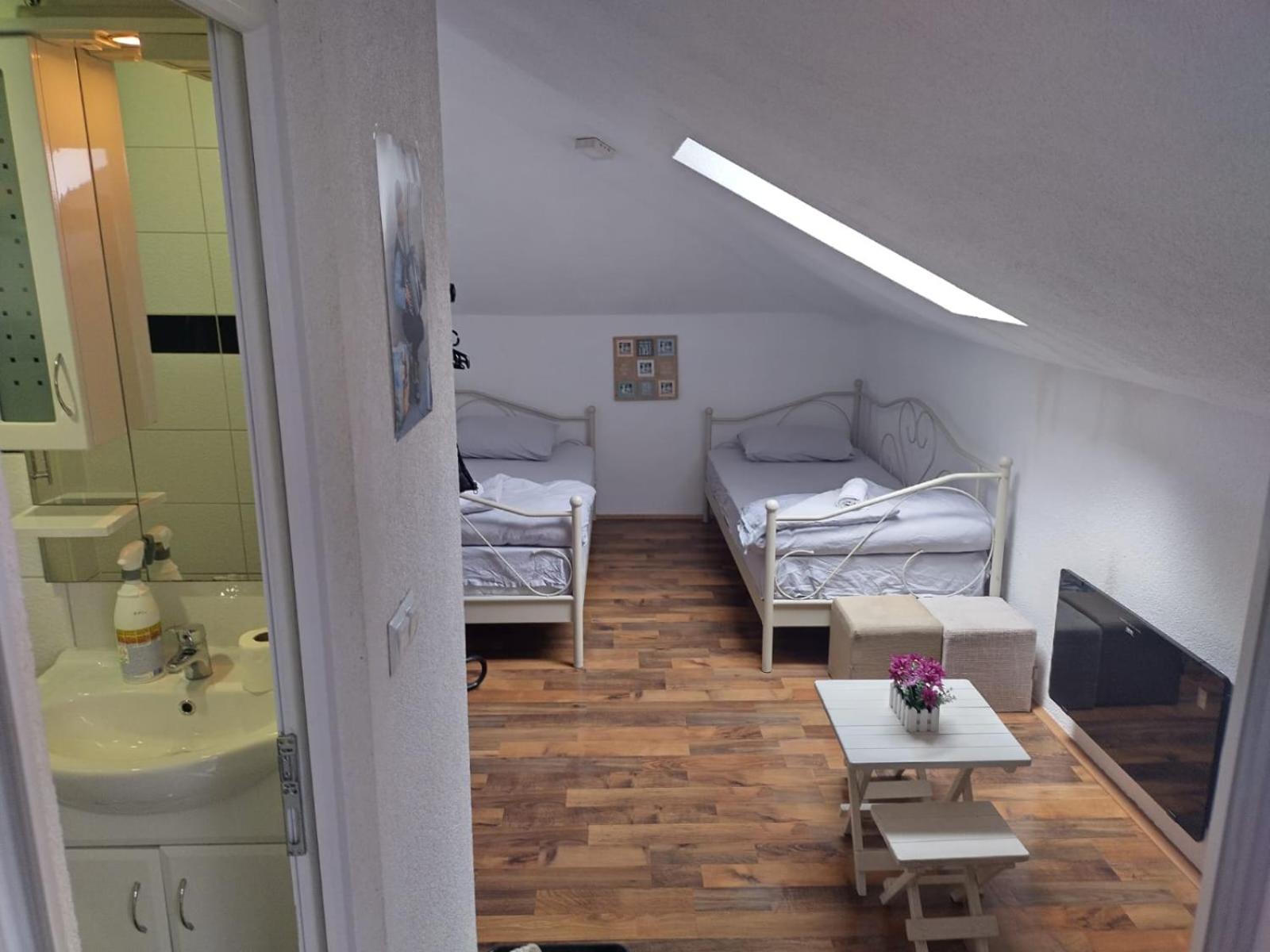 Hostel Center Sarajevo Phòng bức ảnh